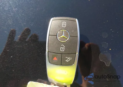 2021 Mercedes-Benz C 300 4Matic из США, поврежденный, VIN W1KWF8EB2MR652448